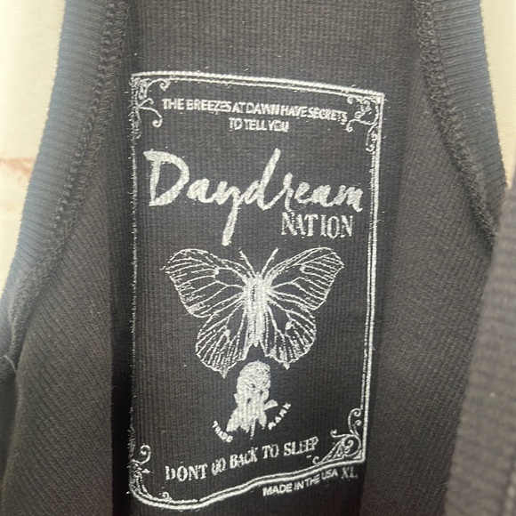 🆕Daydream Nation X Revolve Bodysuit, Size XL - Picture 6 of 7